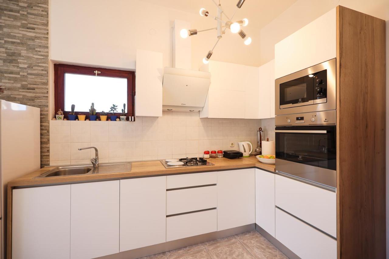 Apartments Marta Verunić المظهر الخارجي الصورة
