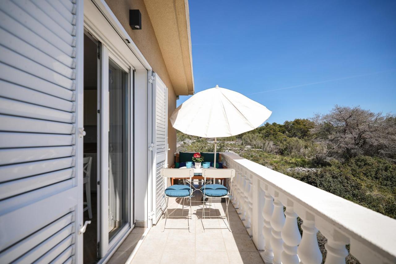 Apartments Marta Verunić المظهر الخارجي الصورة